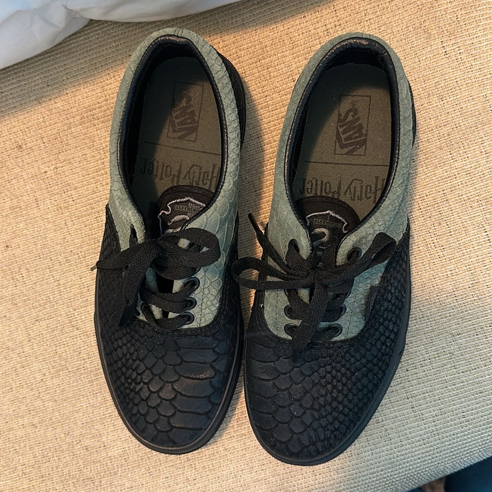 Limited edition Vans X Harry Potter Era Slytherin 🐍